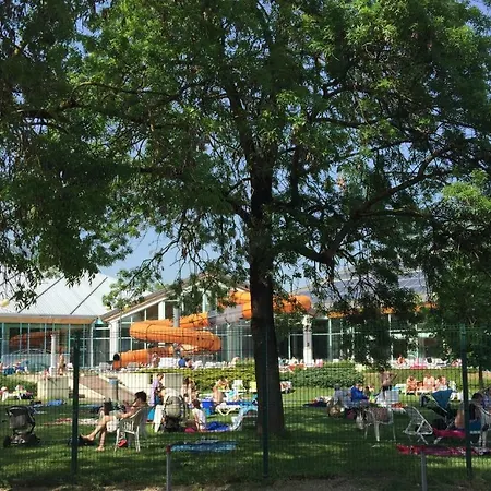 Holiday home Lucky *